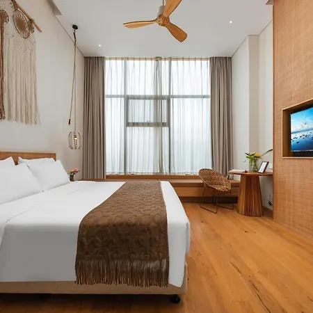 Manli Hotel Shanghai Pudong Airport - Pet Friendly Exterior photo