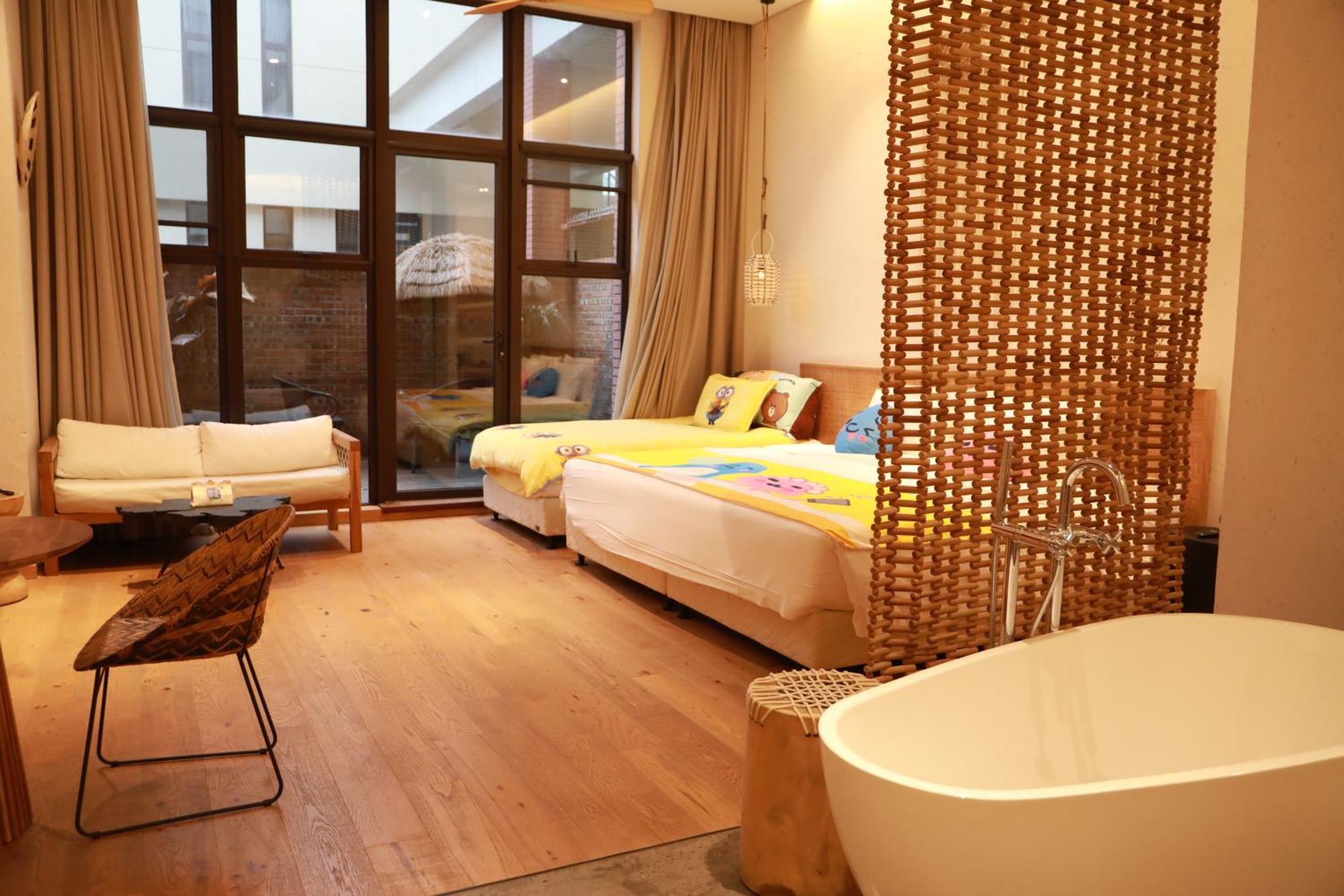 Manli Pudong Airport - Pet Friendly 4* Шанхай