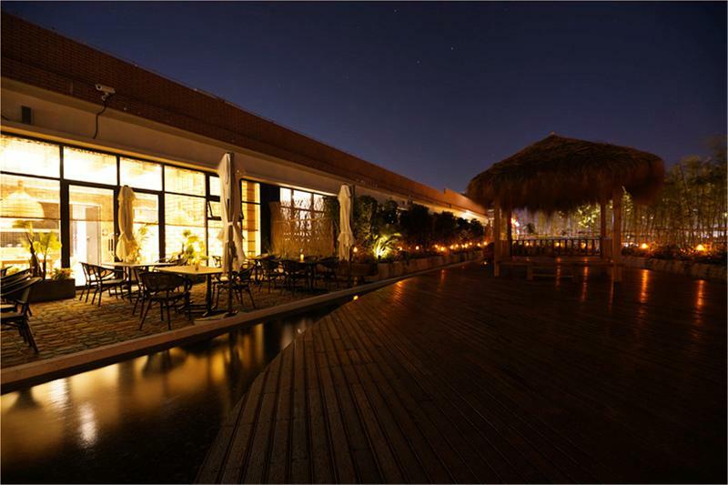 Manli Pudong Airport - Pet Friendly Отель 4*
