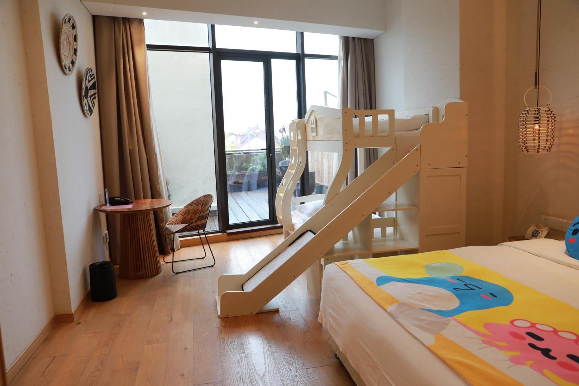 Manli Pudong Airport - Pet Friendly Hotel