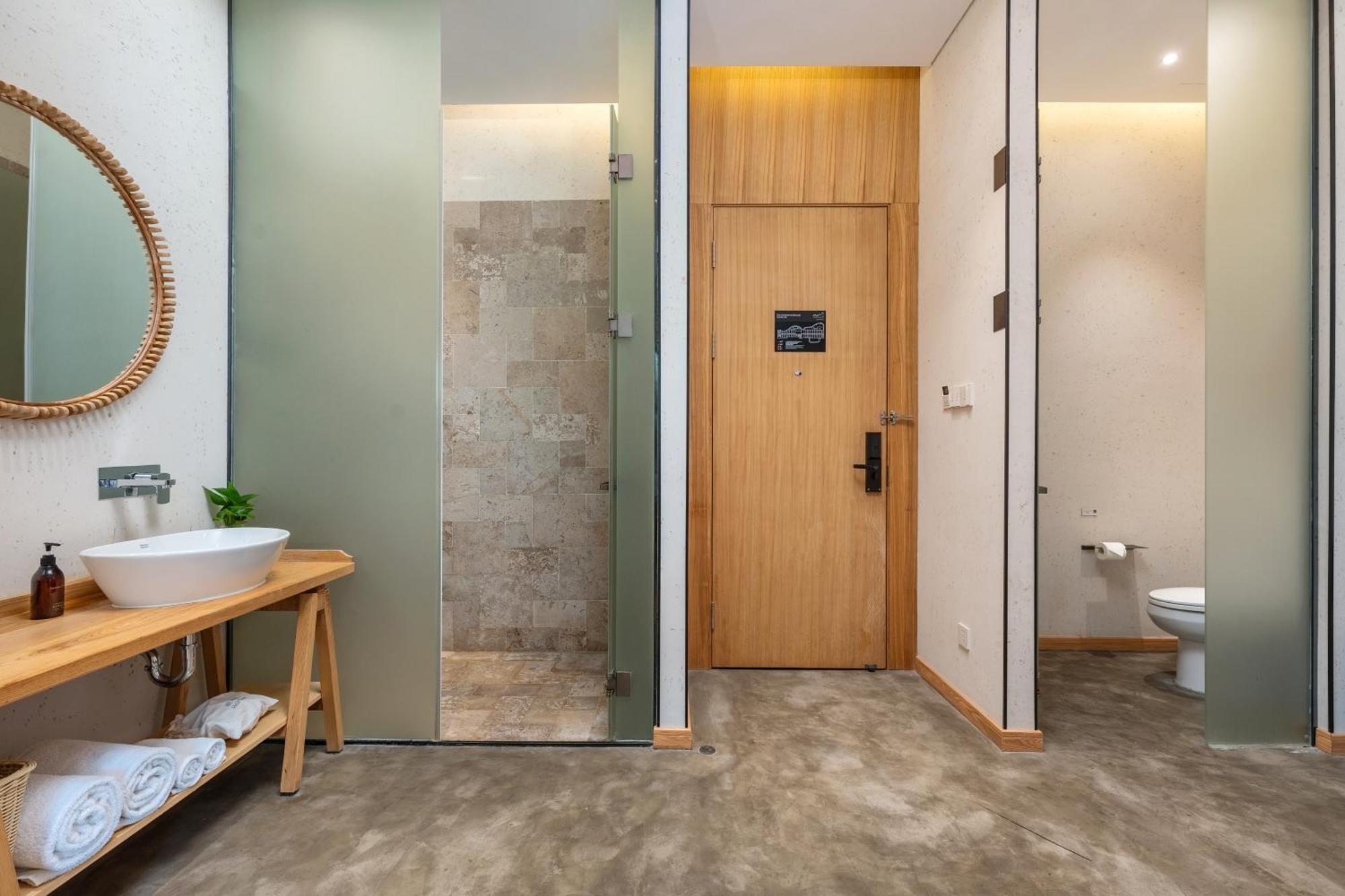 Hotel Manli Pudong Airport - Pet Friendly 4*