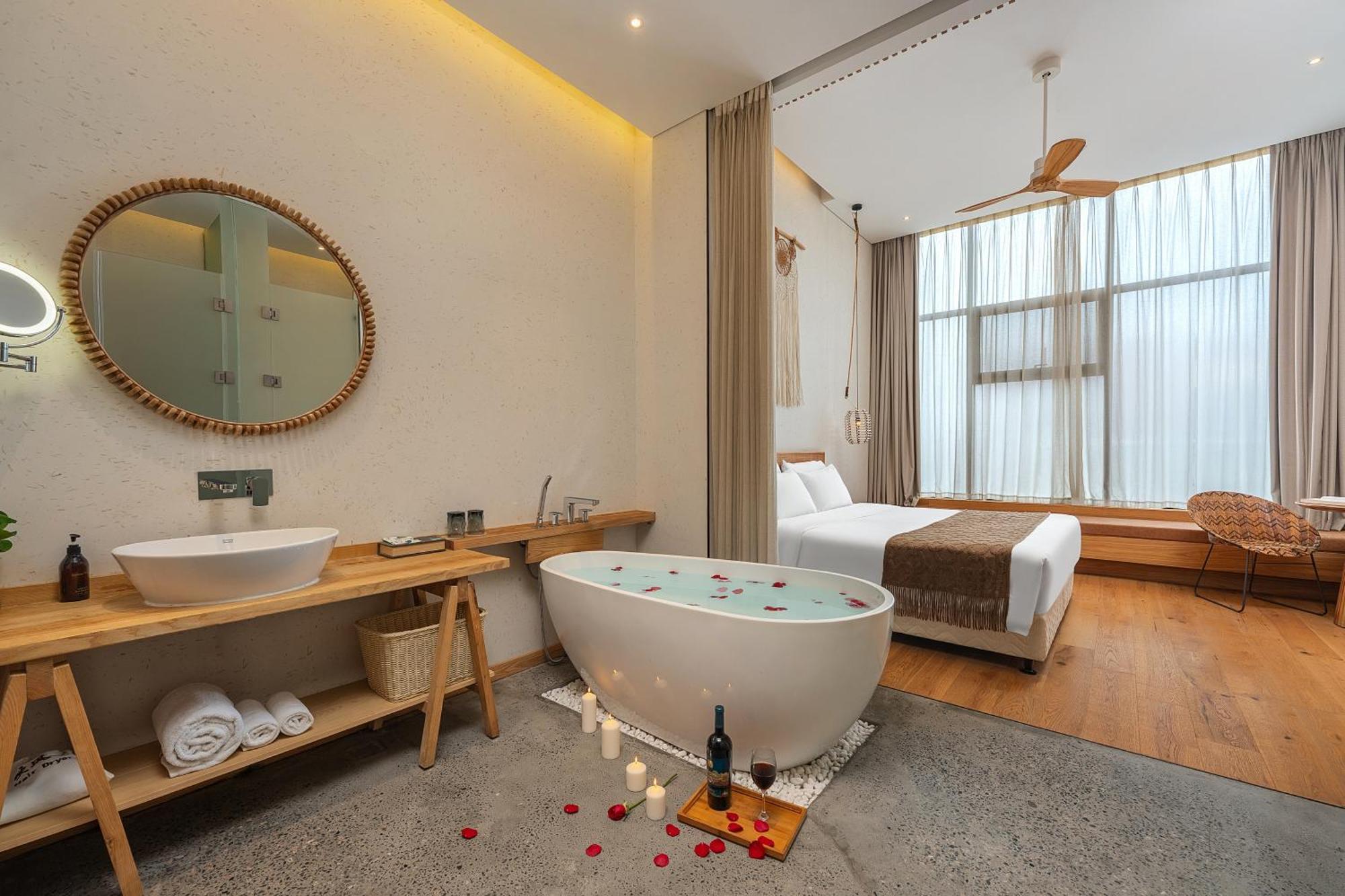 Manli Pudong Airport - Pet Friendly
