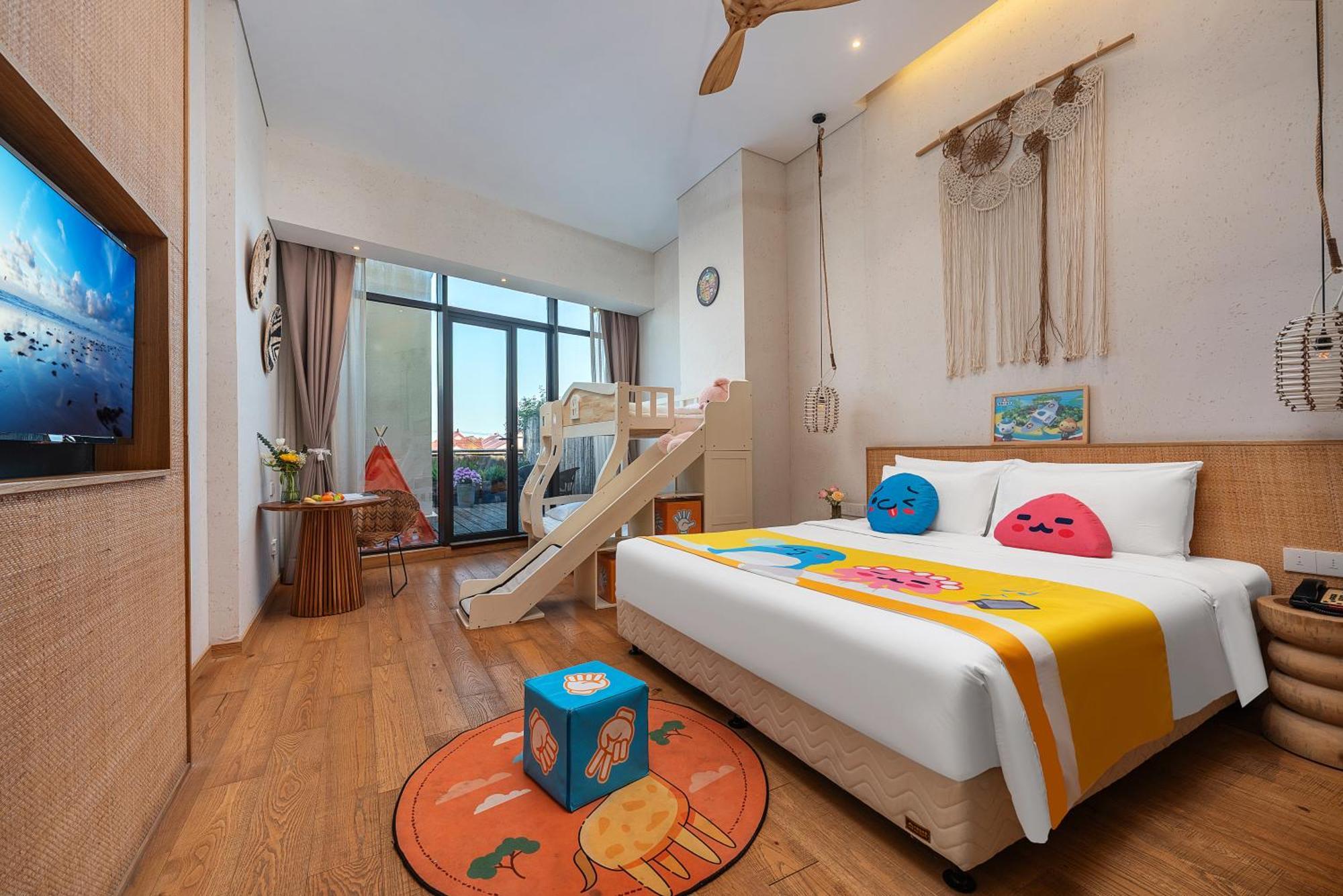 Manli Pudong Airport - Pet Friendly 4*