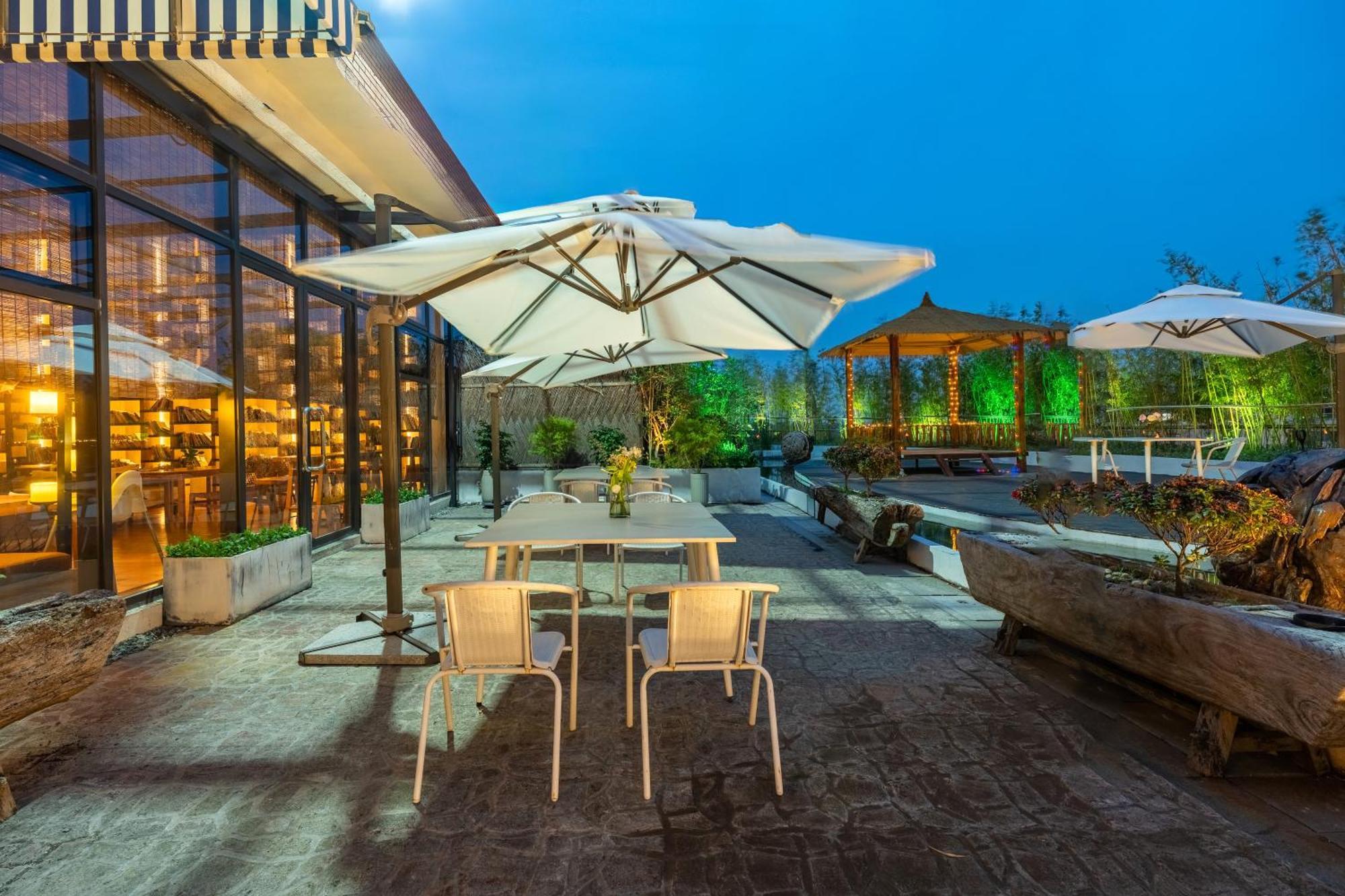 Manli Pudong Airport - Pet Friendly Shanghai